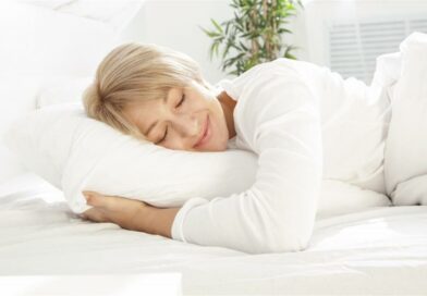 العناية بوسادة النوم: خطوات لضمان نوم صحي ومريح